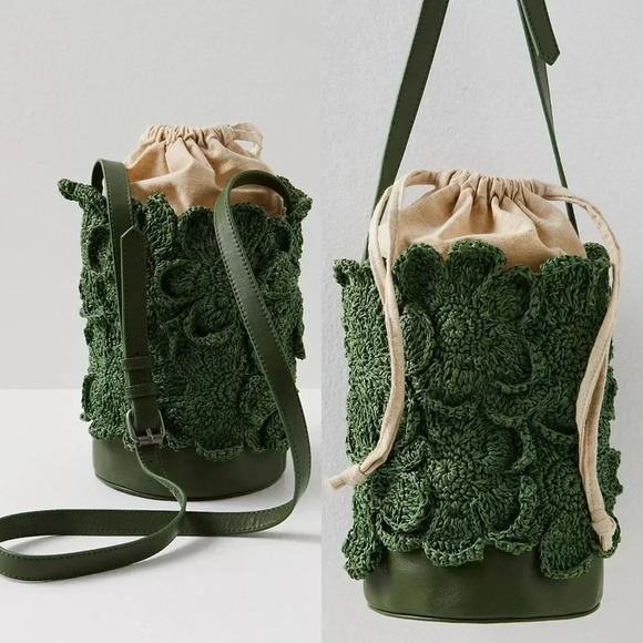 Free People Best In Show Bucket Bag in Hunter Green NWOT $108 - Picture 11 of 12